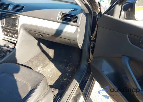 2013 Volkswagen Passat 2.5L Se из США, поврежденный, VIN 1VWBP7A34DC026222